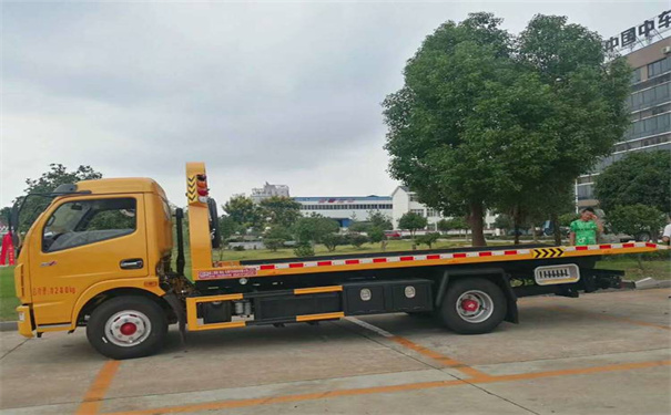 丽水定远24小时拖车救援电话号码，定远道路救援公司怎么收费的